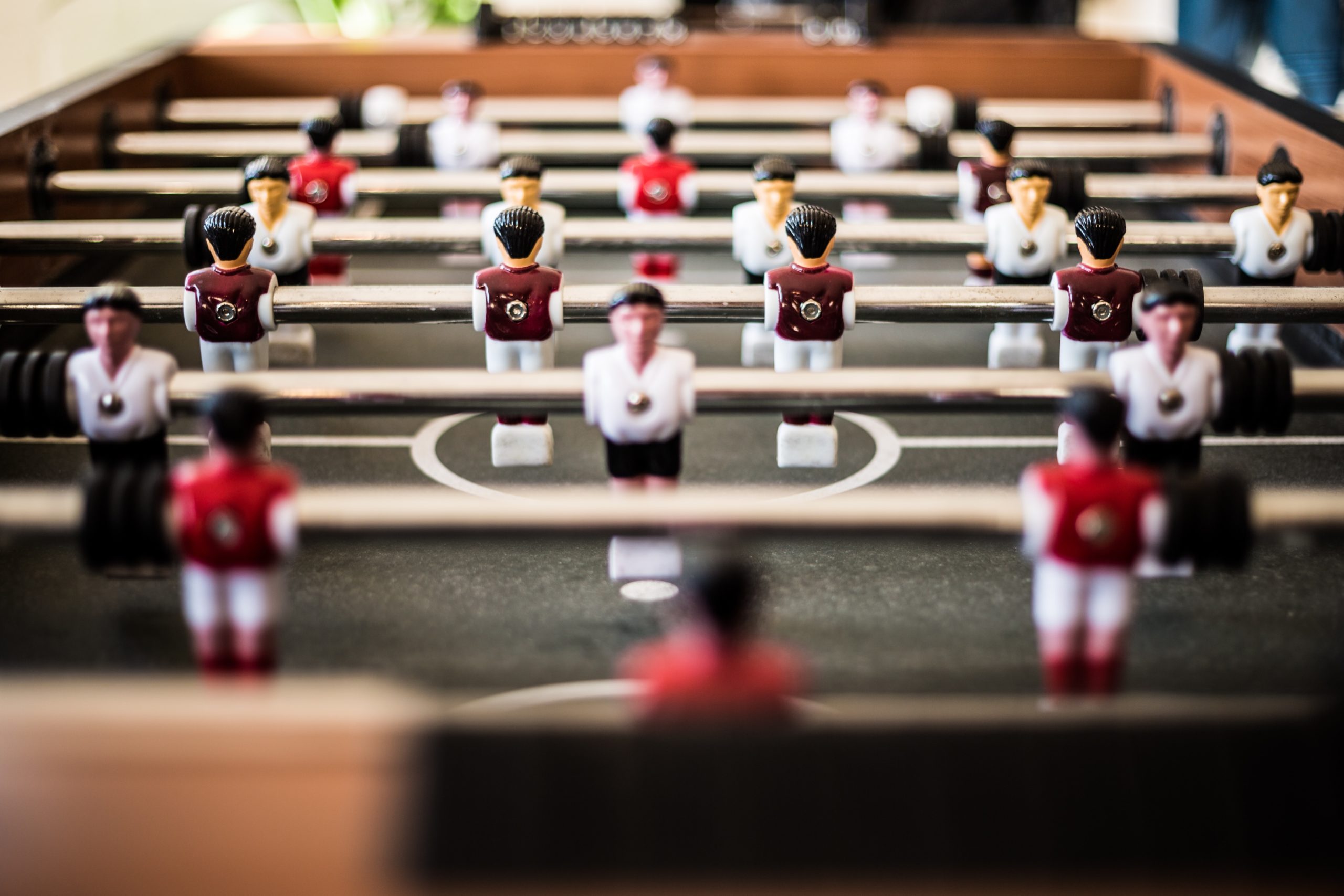 pascal-swier-7de474KZIbs-unsplash foosball table